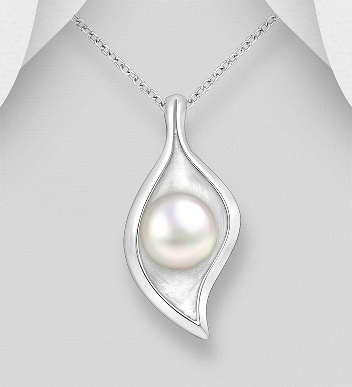 Wholesale 925 Sterling Silver Shell Pendant Decorated with Freshwater Pearl - SKU #382-2715