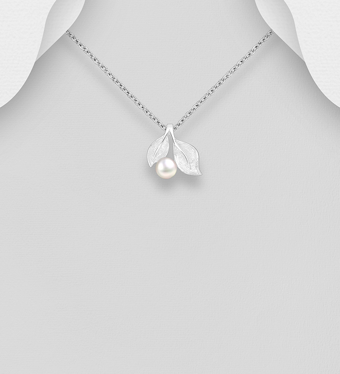 Wholesale 925 Sterling Silver Leaf Pendant, Decorated with Freshwater Pearl - SKU #1063-4169