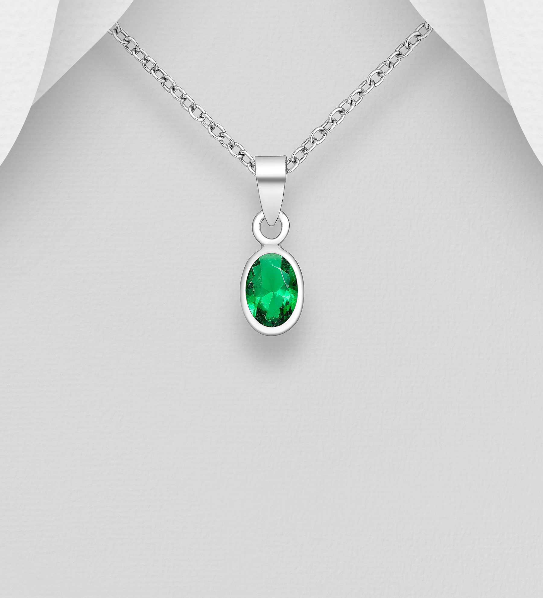 Wholesale 925 Sterling Silver Pendant, Decorated with CZ Simulated Diamond - SKU #701-33560